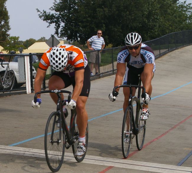 Ed wins the A grade final by a length