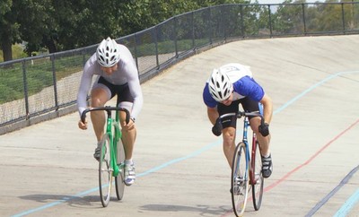 Jamie and Stu, neck and neck