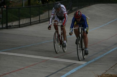 Karen Wiggins beats Merv in the race for D grade 1st